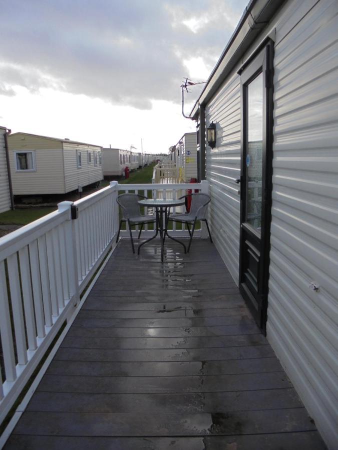 8 Berth Central Heated Golden Palm Чапел-Сент-Леонардс Экстерьер фото
