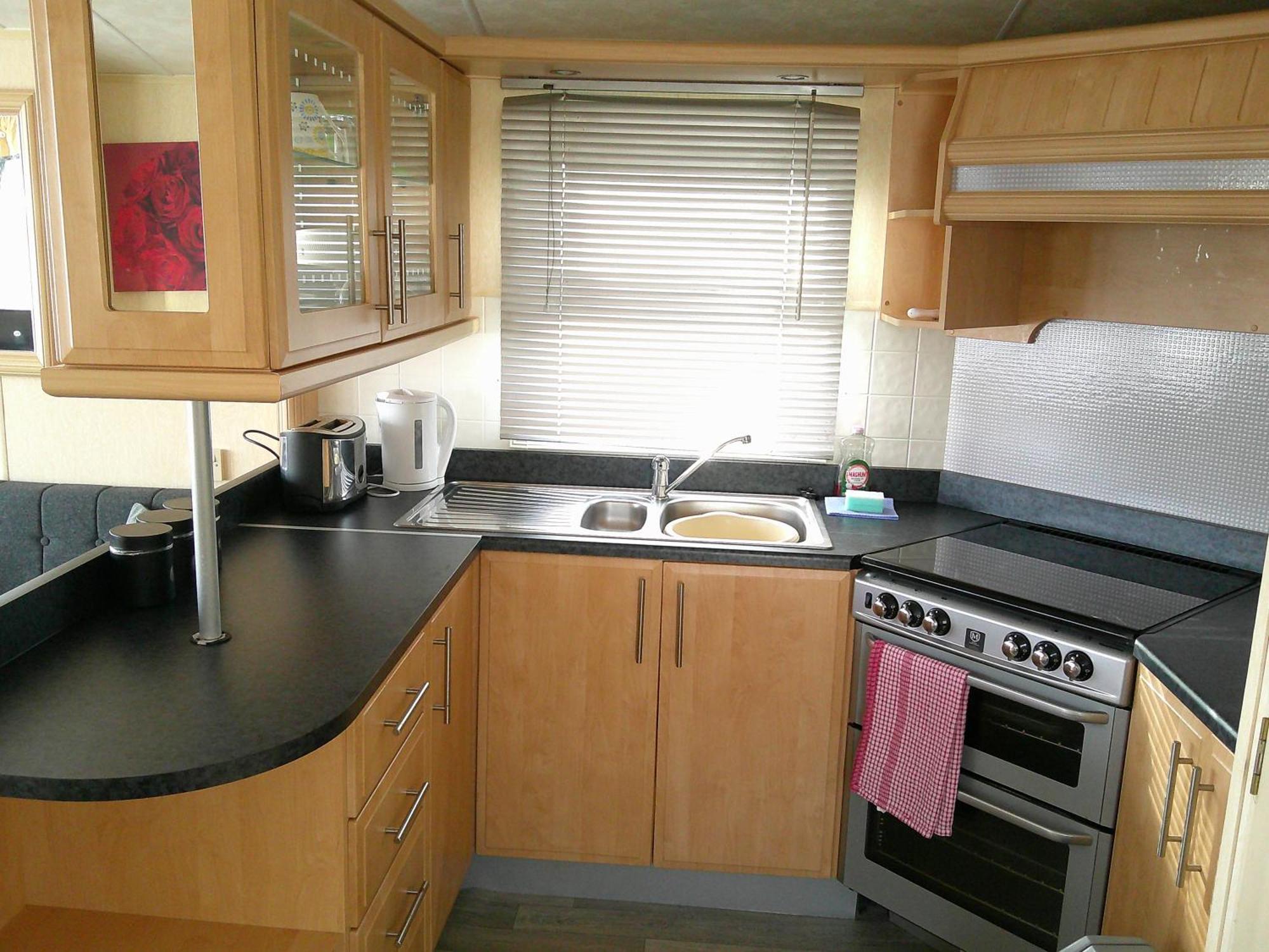 8 Berth Central Heated Golden Palm Чапел-Сент-Леонардс Экстерьер фото