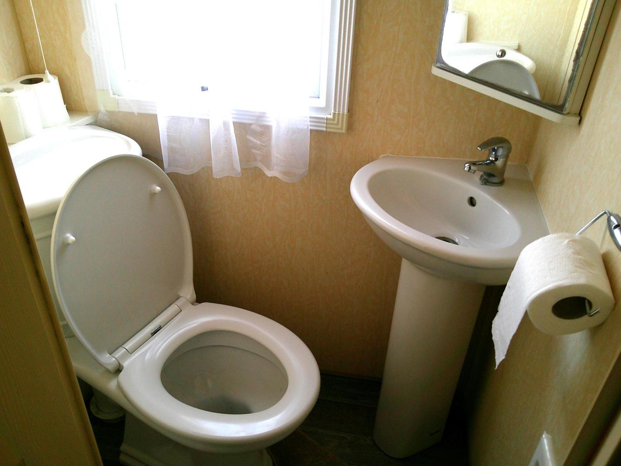 8 Berth Central Heated Golden Palm Чапел-Сент-Леонардс Экстерьер фото